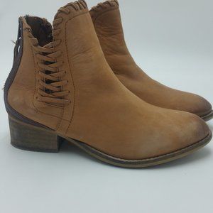 Rebels Cora Tan Bootie